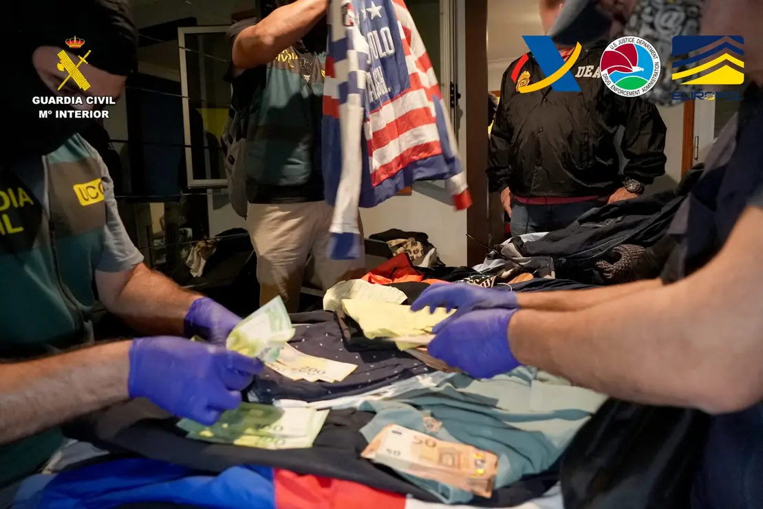 7074337a-232c-4e73-8fae-e956112127fb