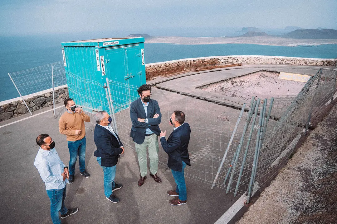 Visita del senador del PP Sergio Ramos a las obras del SIVE en Guinate