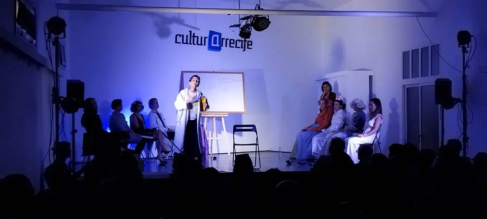 Un momento de la representación de 'Conócelas'