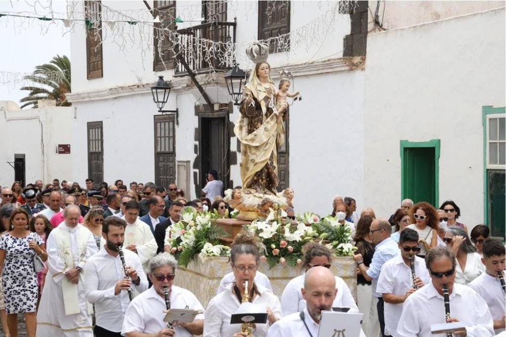 Procesión de la Virgen del Carmen en Teguise