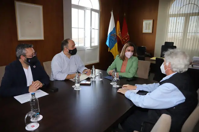 Reunión en el Cabildo de Lanzarote