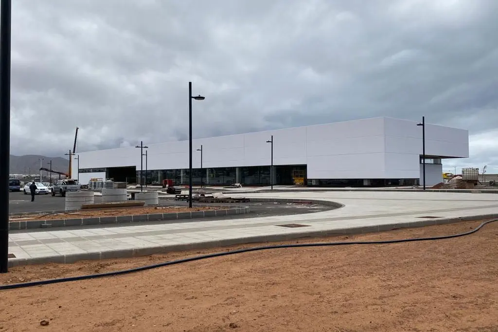 Nueva estación ecosostenible del Puerto de Playa Blanca