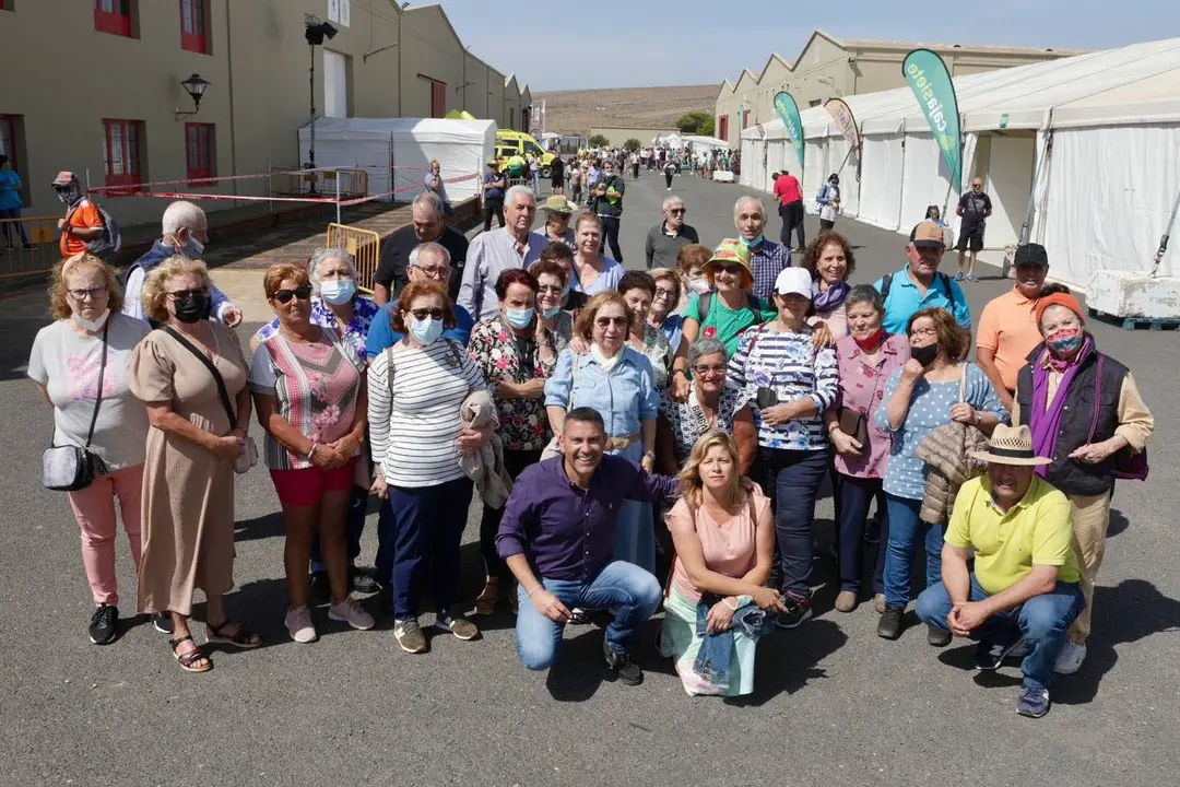 Visita de mayores y pequeños a la Feria Agrotecnológica y Ganadera