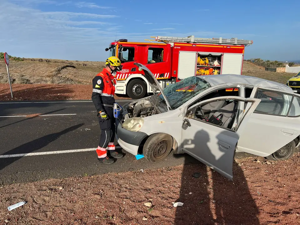 Vuelco de coche entre Playa Honda y Güime