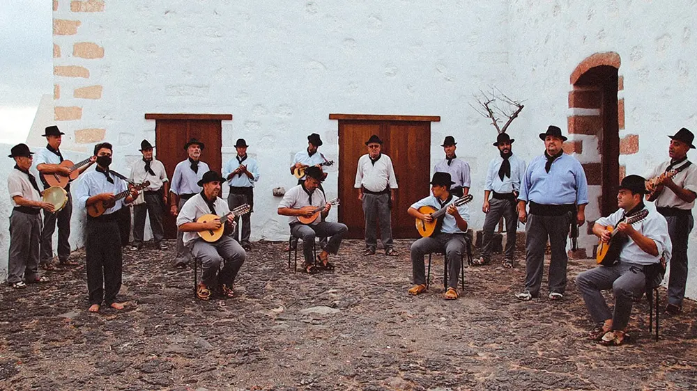 Los Campesinos actuarán en Arrecife por el Día de Canarias