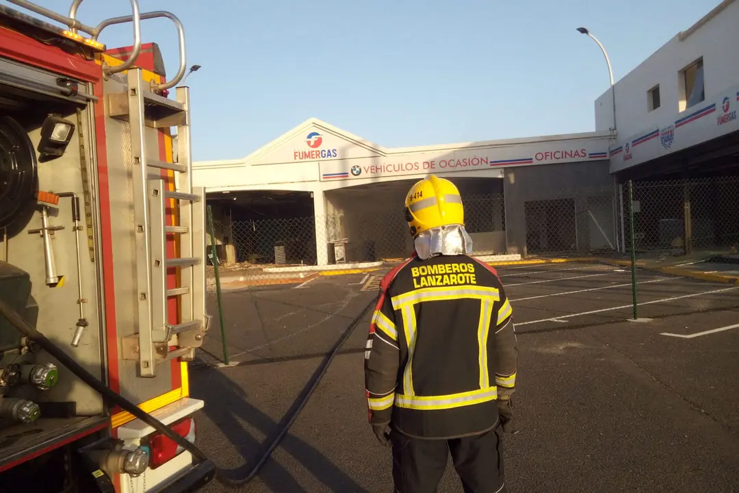 Incendio gasolinera abandonada de Arrecife