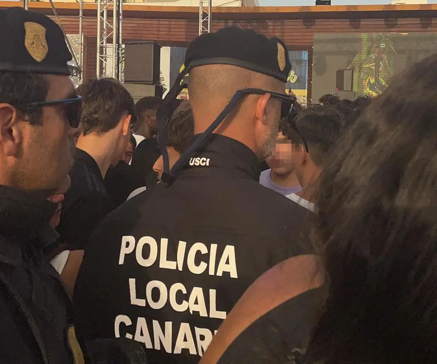 La Policía actuando en la jornada del domino en Arrecife