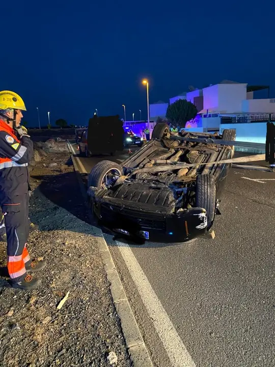 Vuelco en Puerto del Carmen