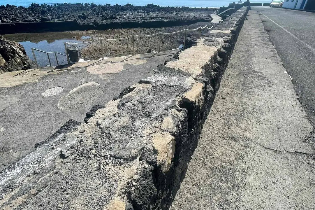 Calle Las Salinas en Punta Mujeres