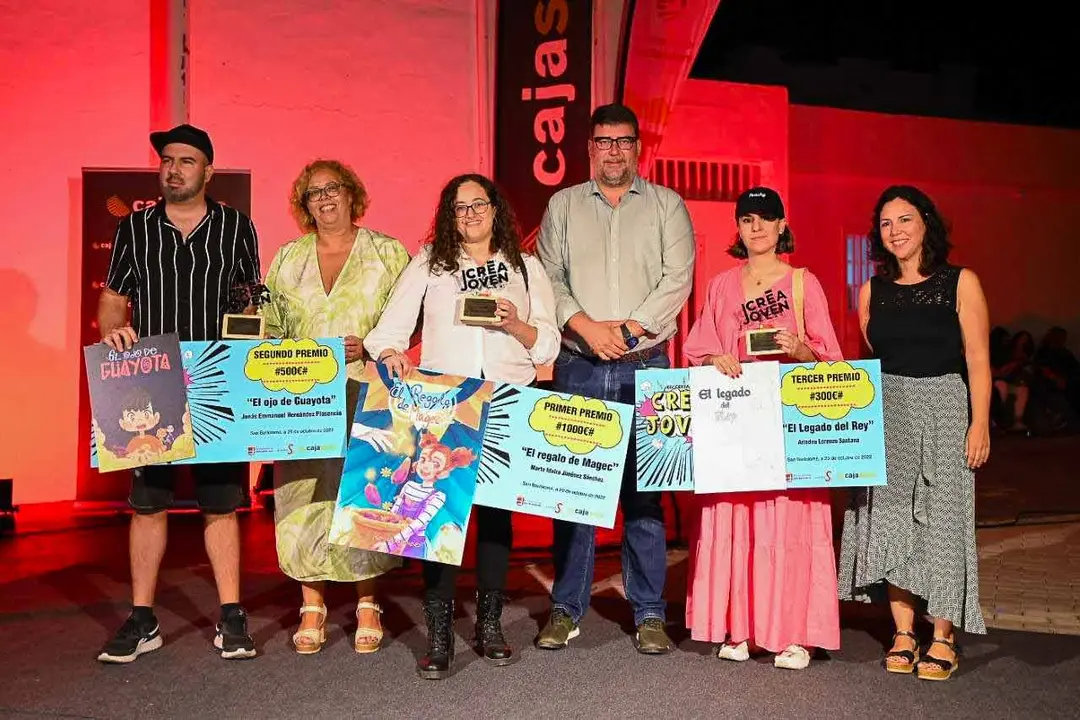 Entrega los premios del XIV Certamen Crea Joven