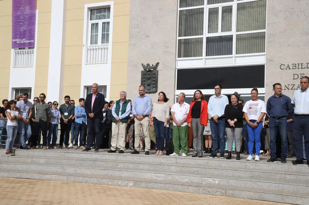 Minuto de silencio en recuerdo de las víctimas de violencia machista