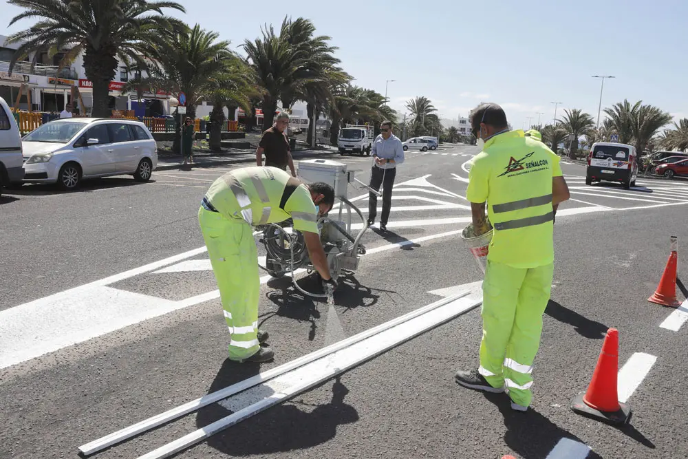 Señalización vial en Teguise