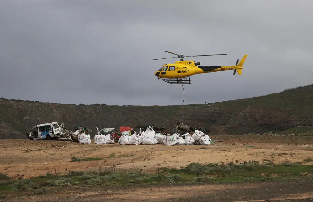 Retirada de vehículos precipitados en el Risco&nbsp;