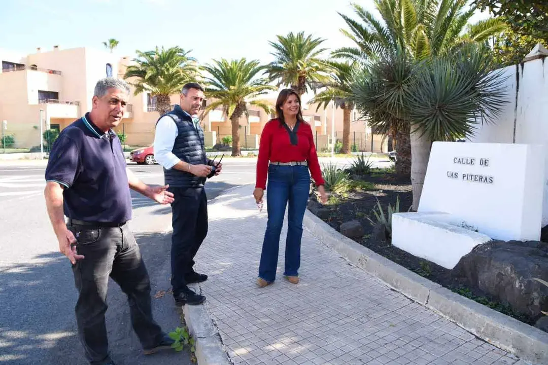 Oswaldo Betancort, Eugenio Robayna y Olivia Duque