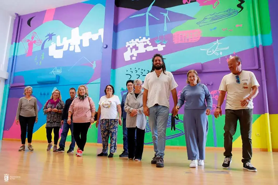 Mural con los mayores de Tías