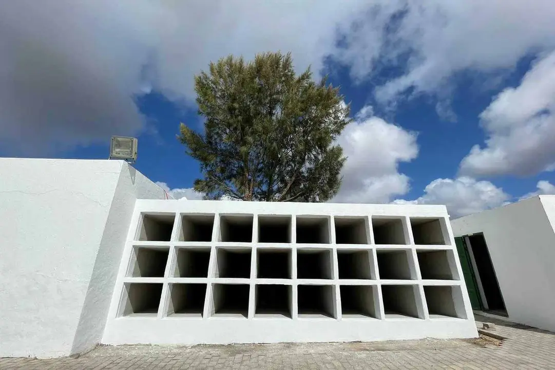 Nichos cementerio de Tías