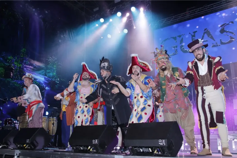 Chirigota de Cádiz en el carnaval de Playa Blanca