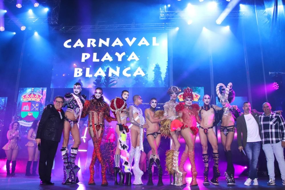Gala drag del carnaval de Playa Blanca