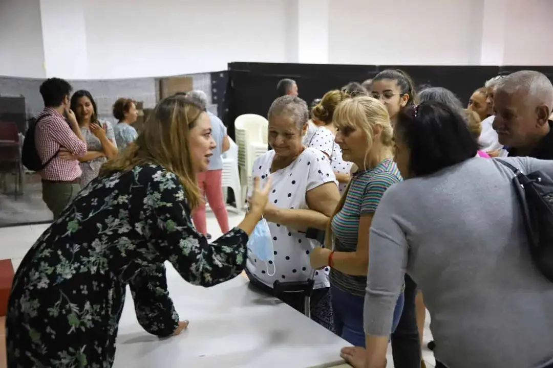 Reunión Cabildo y vecinos viviendas de Valterra