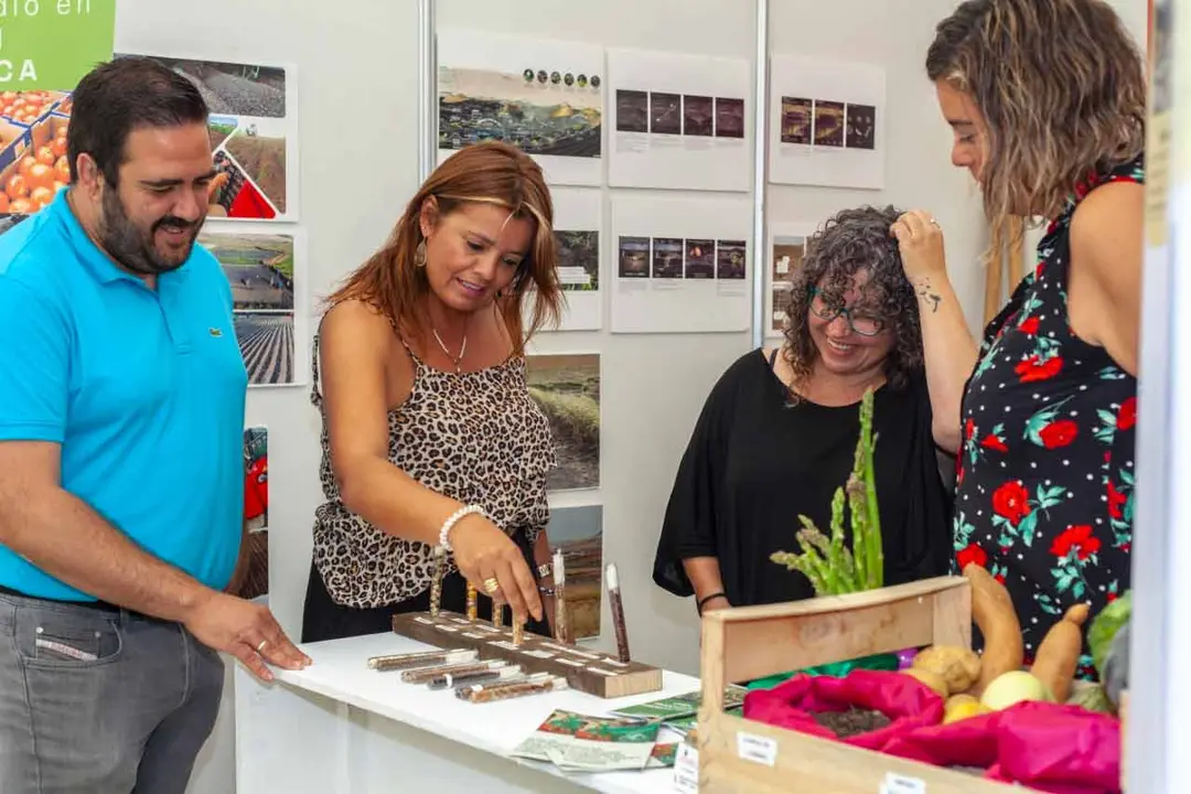 Miembros del grupo de gobierno de Teguise en Planéate