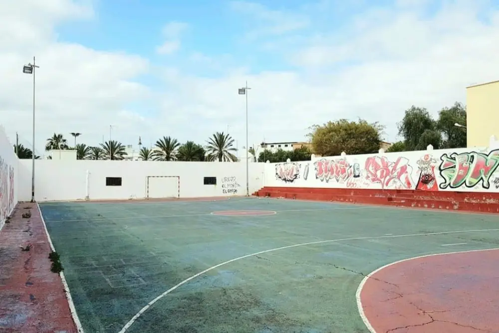 cancha deportiva Librada Díaz Suárez, en Altavista