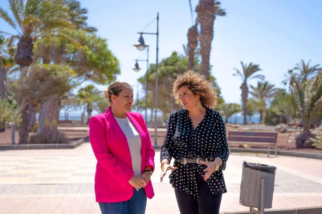 Eli Merino y Astrid Pérez