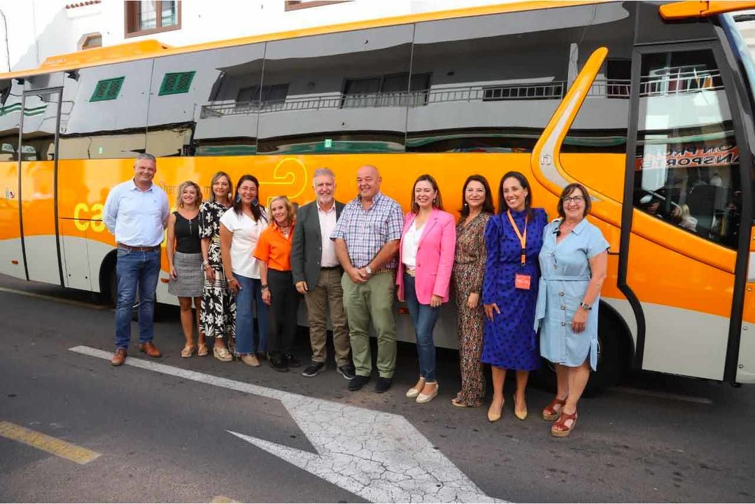 Visita del presidente de Canarias al proyecto 'Empleo sobre ruedas'