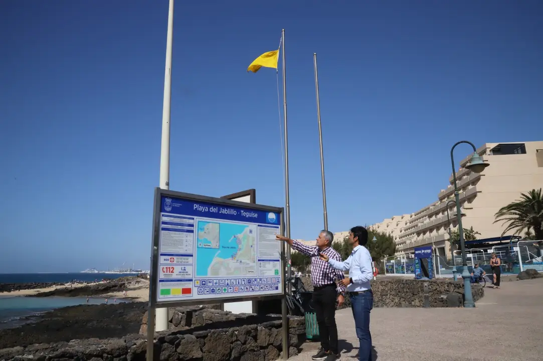 El Jablillo, sin bandera azul