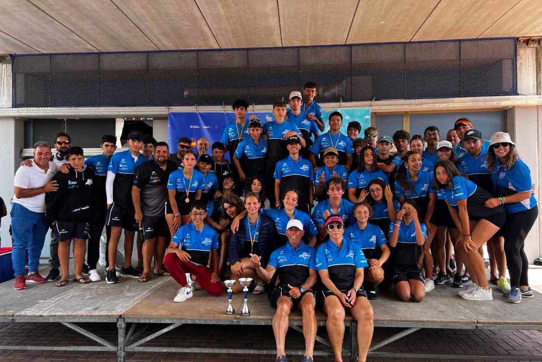 Los Marlines, campeones de la II Copa de España de Kayak de mar