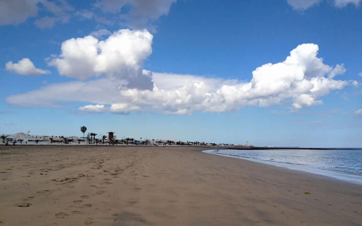 Playa de Guasimeta, Playa Honda.