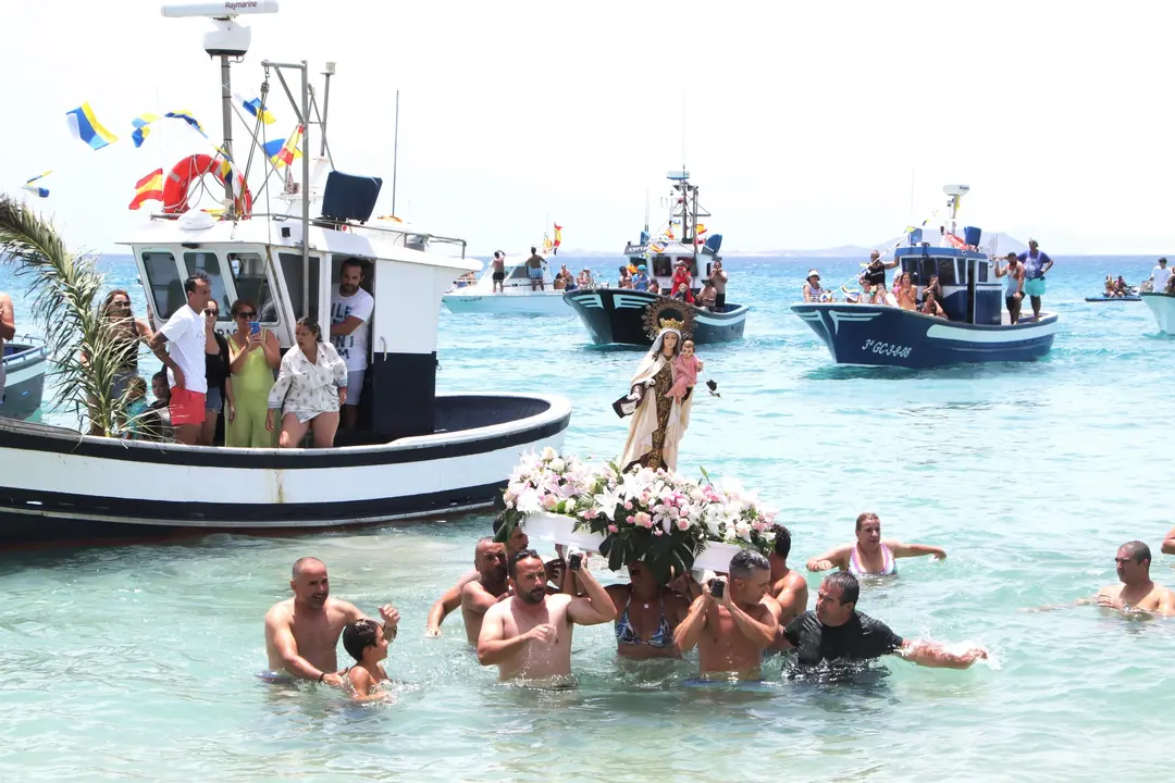 Fiestas del Carmen en Playa Blanca 2022.