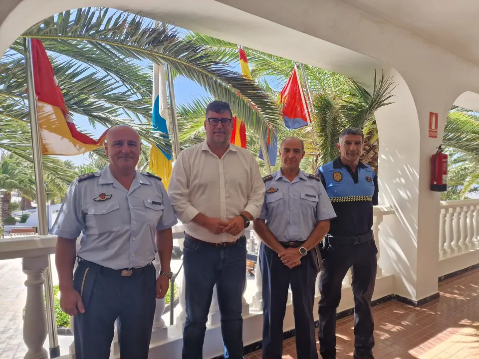 Visita Coronel Aeródromo Militar.