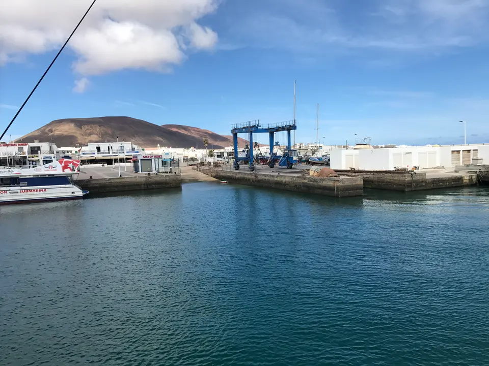 Puerto de Caleta del Sebo, La Graciosa.