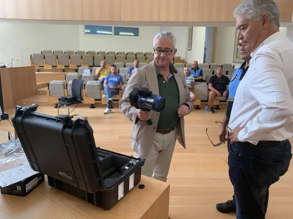 El alcalde de Tías en la presentación.