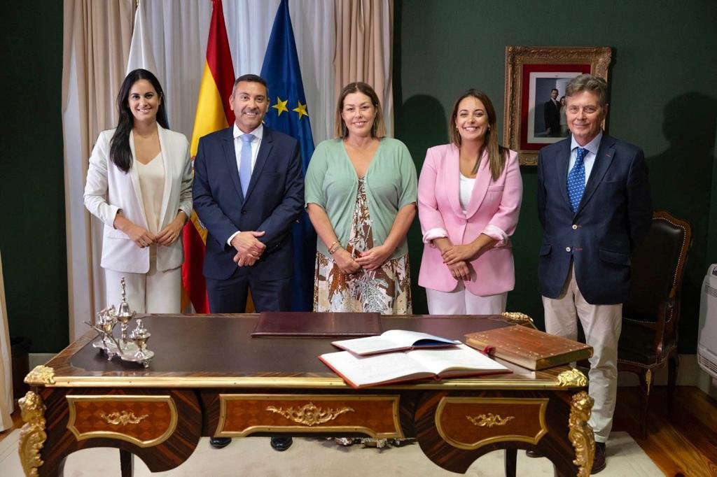 Nuevos diputados lanzaroteños en el Parlamento de Canarias.
