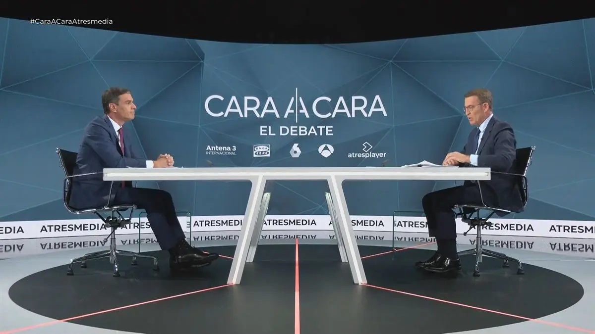 Cara a cara electoral entre Sánchez y Feijóo.