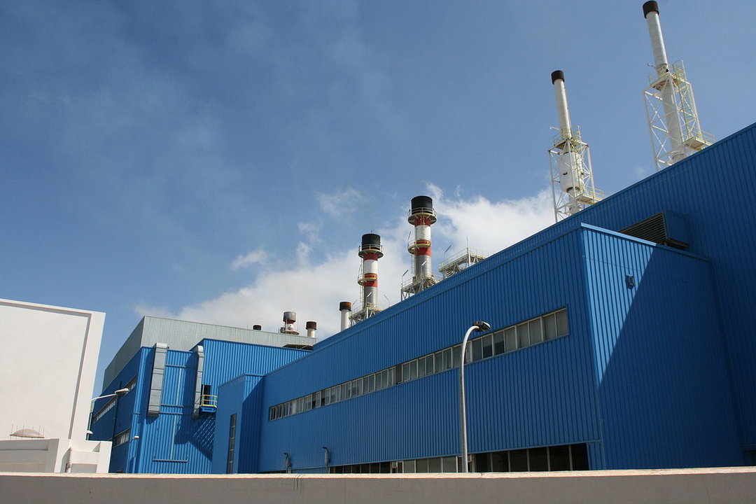 Central de producción de electricidad de Endesa en Arrecife.