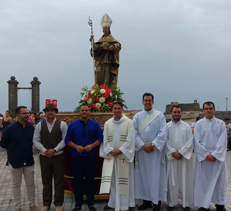 Ofrenda de las agrupaciones folclóricas a San Ginés Obispo