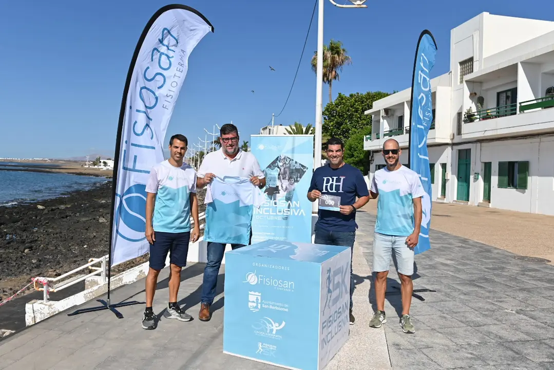 Presentación de la carrera solidaria.