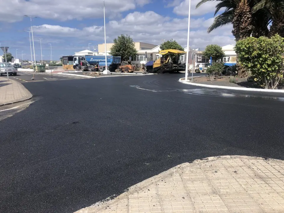 Glorieta de la calle Mástil, Playa Honda.