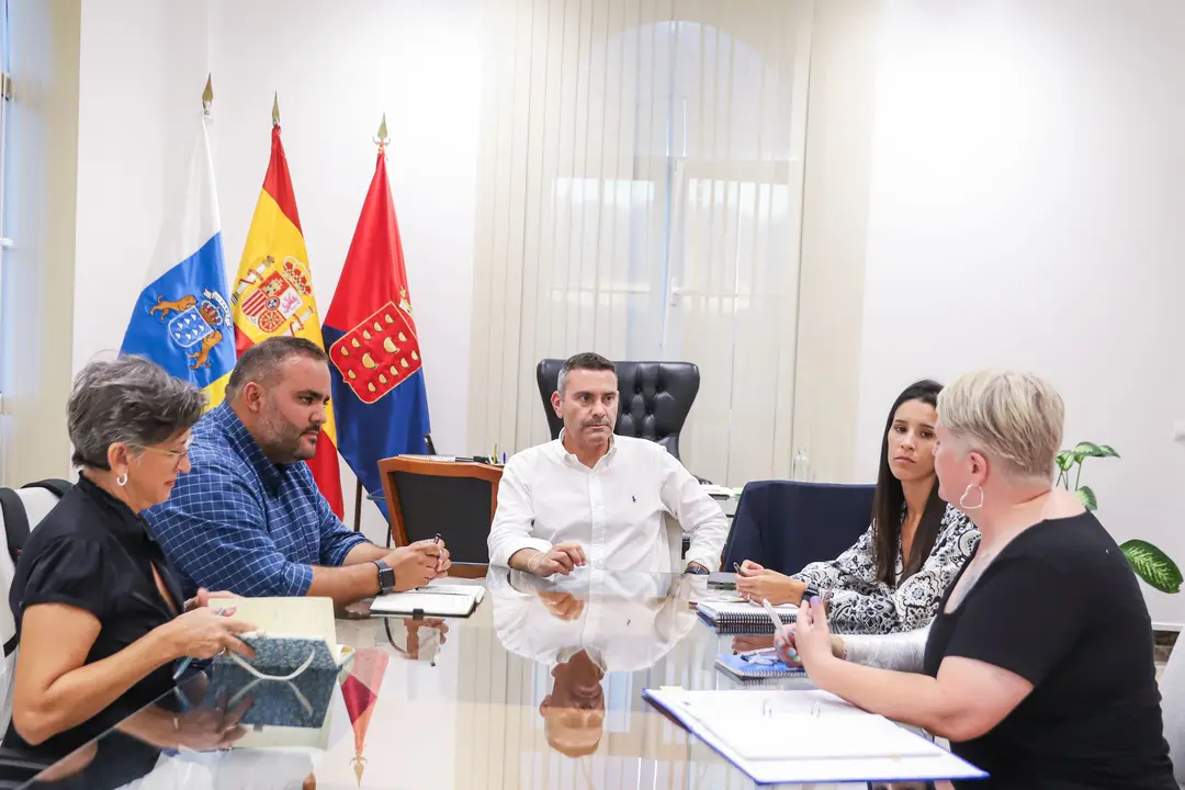 Reunión Cabildo con Ademal.