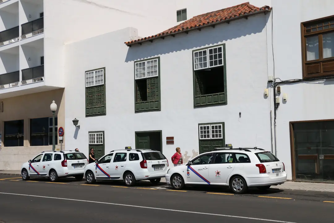 Parada de taxis en Arrecife.