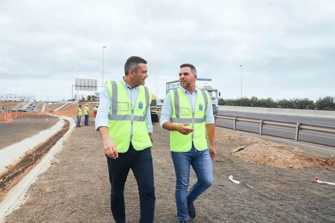 Oswaldo Betancort y Jacobo Medina.