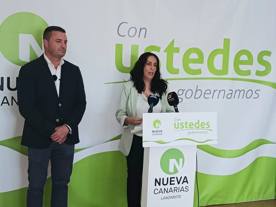 Daisy Villalba y Óscar Noda, consejeros de NC-FAC en el Cabildo de Lanzarote.
