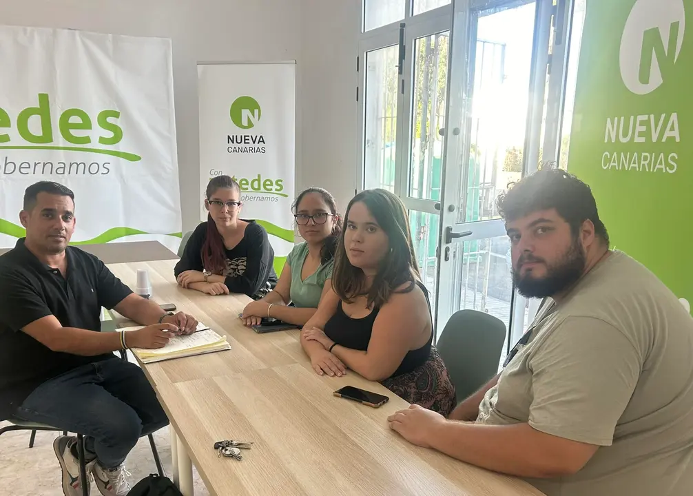 Reunión con los alumnos de Enfermería de Lanzarote.