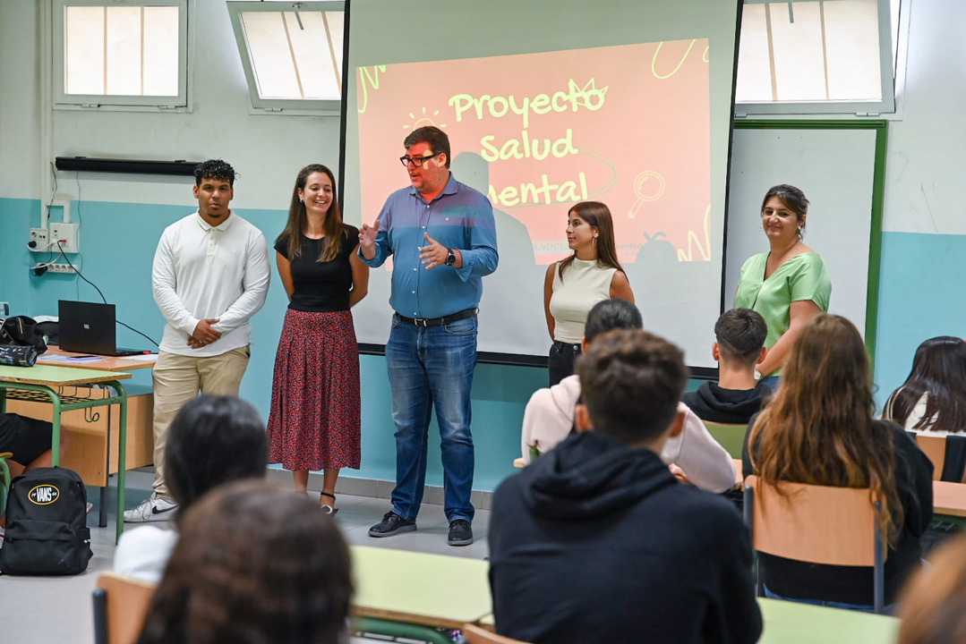 Visita al proyecto de Salud Mental.