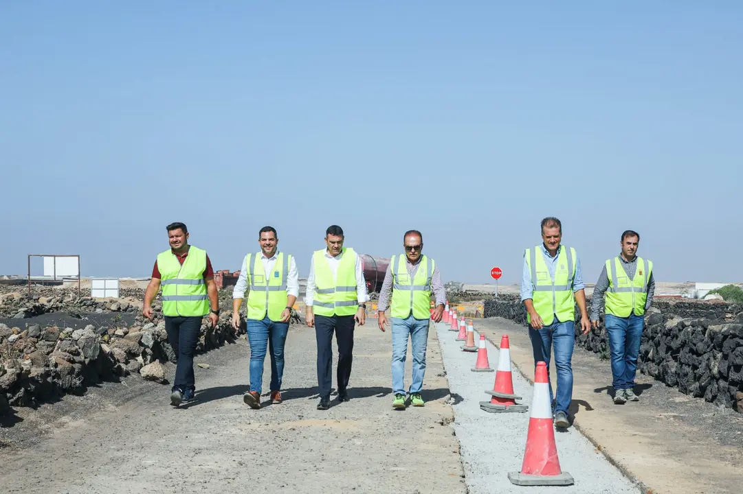 Visita a la obra de abastecimiento de Tinajo.