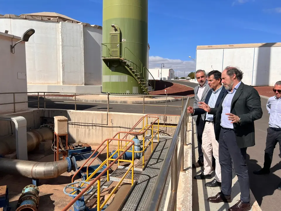 Visita del consejero delegado de Canal Isabel II a Canal Gestión Lanzarote.