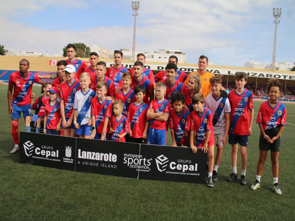 UD Lanzarote - CD Buzanada.