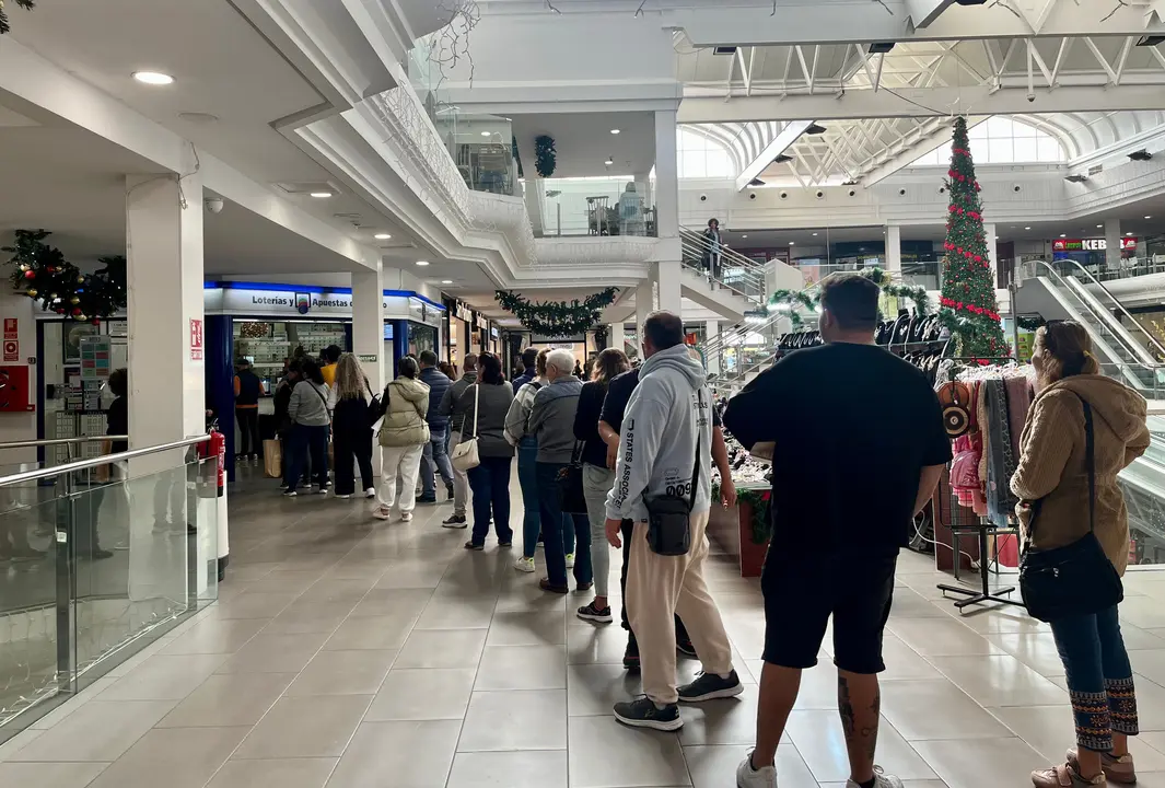 Administración de Lotería del Centro Comercial Deiland.